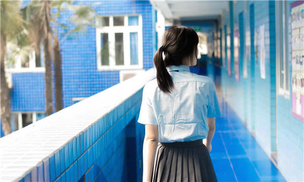 白水如何找到一个可以帮助我生孩子的女人？